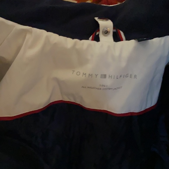 Gorgeous like new 2 piece Tommy Hilfiger Jacket Set - Picture 7 of 13